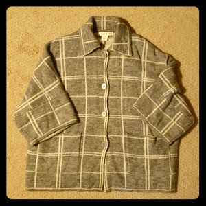 Ellen Tracy Oversized 3/4 Sleeved Sweater, Size S